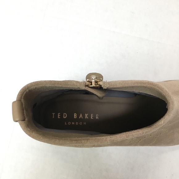 NWT Ted Baker Dakotas Studded Suede Ankle Boots - Picture 8 of 8